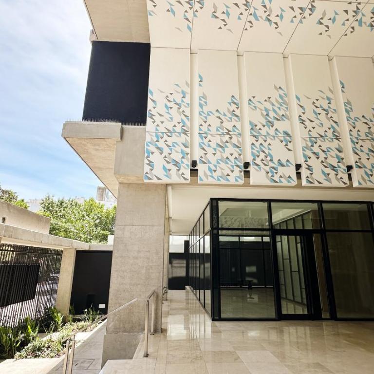 Depto premium zona Guemes con cochera - Apartamento Deluxe de 1 dormitorio - 13