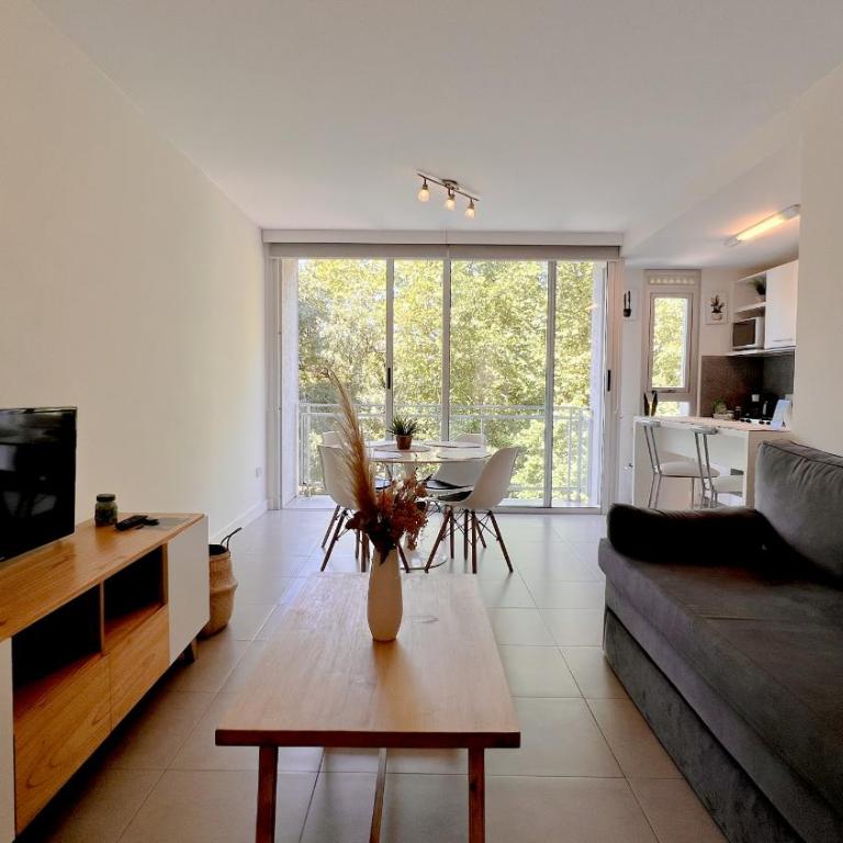 Depto en Playa Grande con cochera y vista lateral al golf - Apartamento de 1 dormitorio - 8