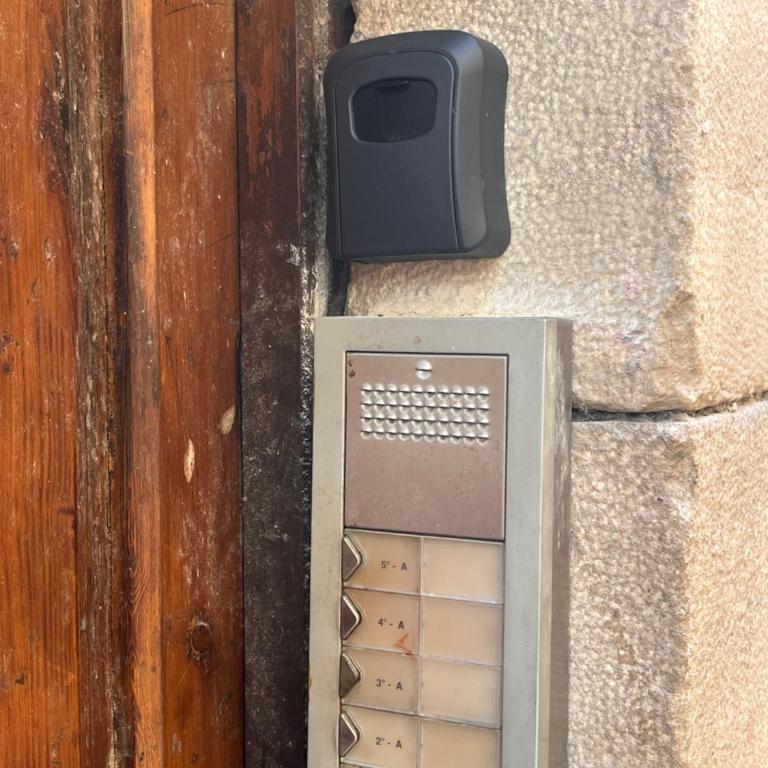EL RINCONCITO DE MERCADERES Piso con encanto en el centro histórico de Logroño - Apartment - 20