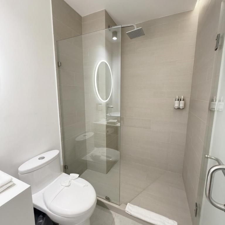 ÓOL 5th Avenue - Deluxe Doppelzimmer mit 2 Doppelbetten - 19