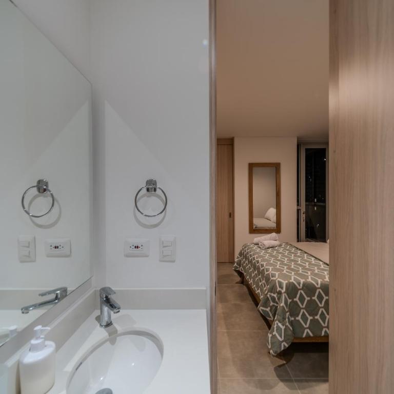 Modern Apartments & Lofts - Salguero Suites, Santa Marta - Two-Bedroom Apartment with Balcony and Sea View - 3