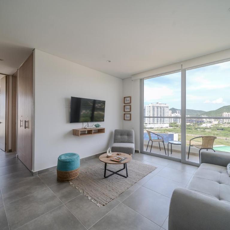 Modern Apartments & Lofts - Salguero Suites, Santa Marta - Two-Bedroom Apartment with Balcony and Sea View - 11