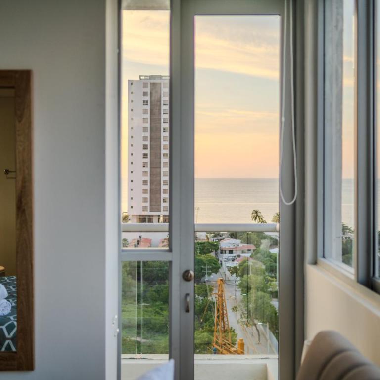 Modern Apartments & Lofts - Salguero Suites, Santa Marta - Two-Bedroom Apartment with Balcony and Sea View - 25