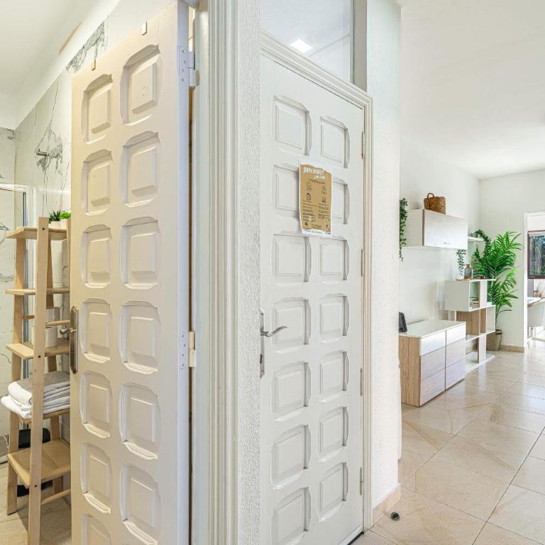 As de Casas - Apartamento en Urbanización Villas Playa - Three-Bedroom Apartment - 31