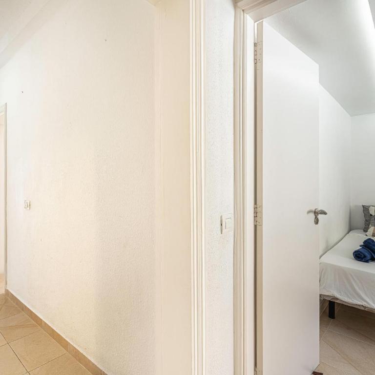 As de Casas - Apartamento en Urbanización Villas Playa - Three-Bedroom Apartment - 37