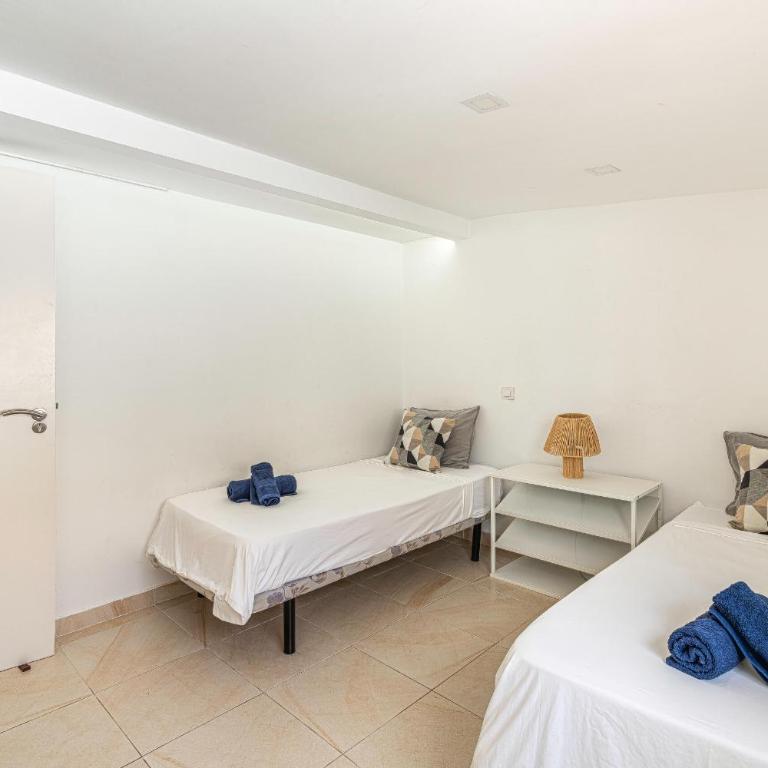 As de Casas - Apartamento en Urbanización Villas Playa - Three-Bedroom Apartment - 39