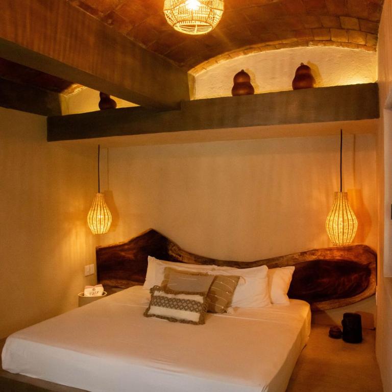 Raíz Hotel Boutique - Habitación Doble con vistas al jardín - 10