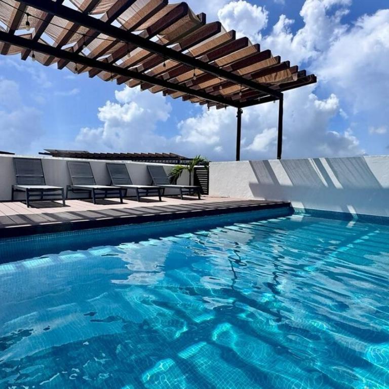 Secure vibrant modern condo sleeps 5 elevator 2 br 3ba walk to shops restaurants - Appartement 2 Chambres - 1