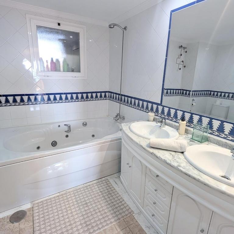 Lovely seaview apartment with large terrace - Appartamento con 2 Camere da Letto - 33