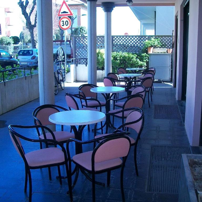 Hotel Rosy - Camera Matrimoniale/Doppia con Letti Singoli - 6