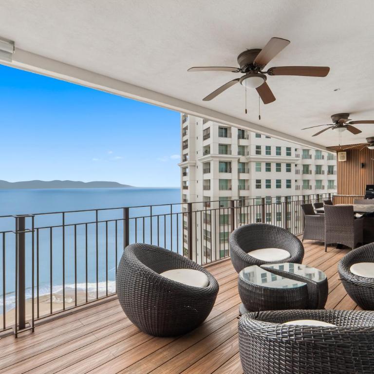 Luxurious Oceanfront Apartment 4 Bedrooms & Amenities - Apartamento Deluxe de 4 dormitorios - 2