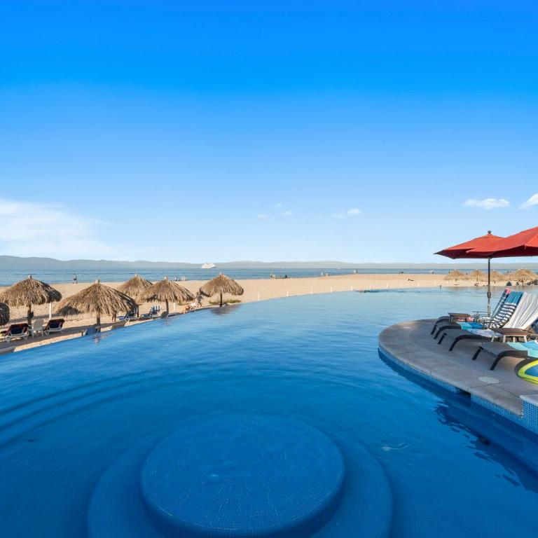 Luxurious Oceanfront Apartment 4 Bedrooms & Amenities - Apartamento Deluxe de 4 dormitorios - 6