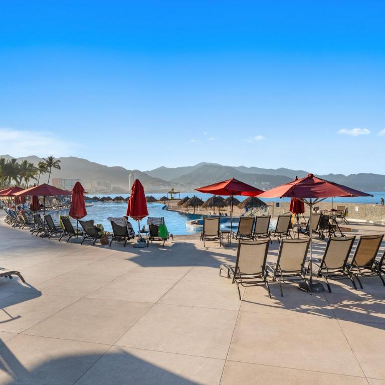 Luxurious Oceanfront Apartment 4 Bedrooms & Amenities - Apartamento Deluxe de 4 dormitorios - 24