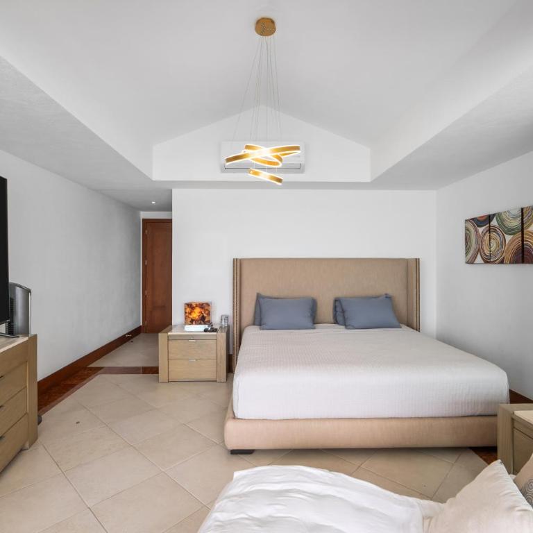 Luxurious Oceanfront Apartment 4 Bedrooms & Amenities - Apartamento Deluxe de 4 dormitorios - 35