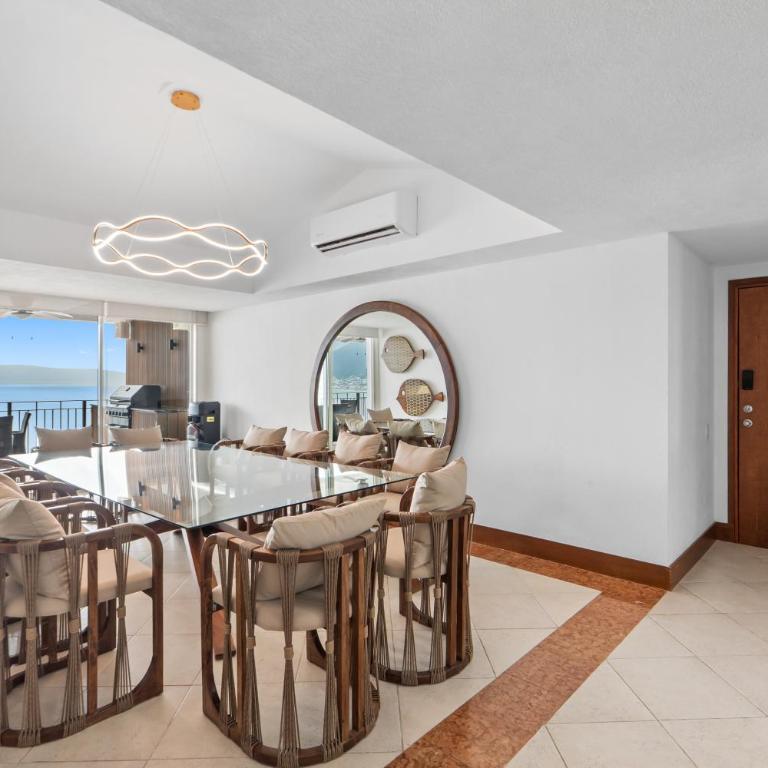Luxurious Oceanfront Apartment 4 Bedrooms & Amenities - Apartamento Deluxe de 4 dormitorios - 42