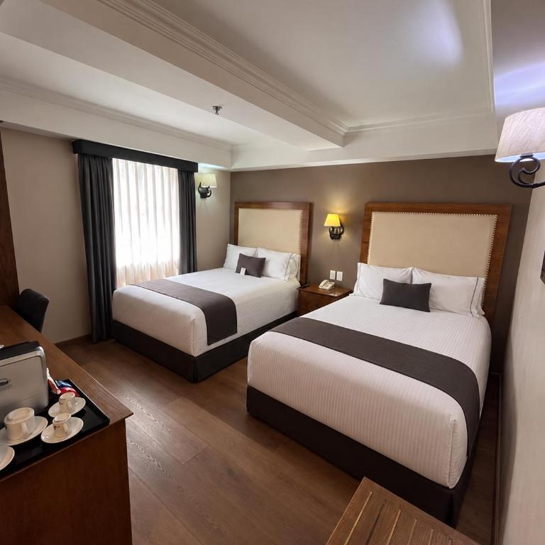 Historico Central Hotel - Habitación Doble Estándar con 2 camas dobles - 4