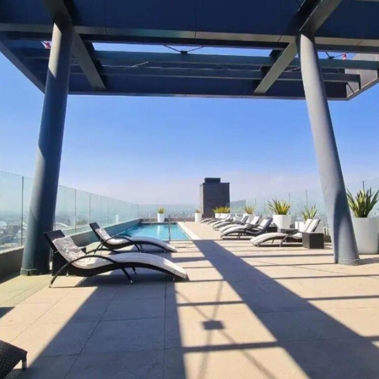 Ideal para Familias Terraza Metro y Vista a la Ciudad - Apartment - 12