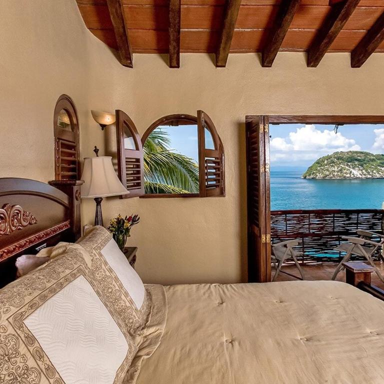 Villa Los Arcos Luxury Oceanfront Villa with Full Staff - Villa - 12