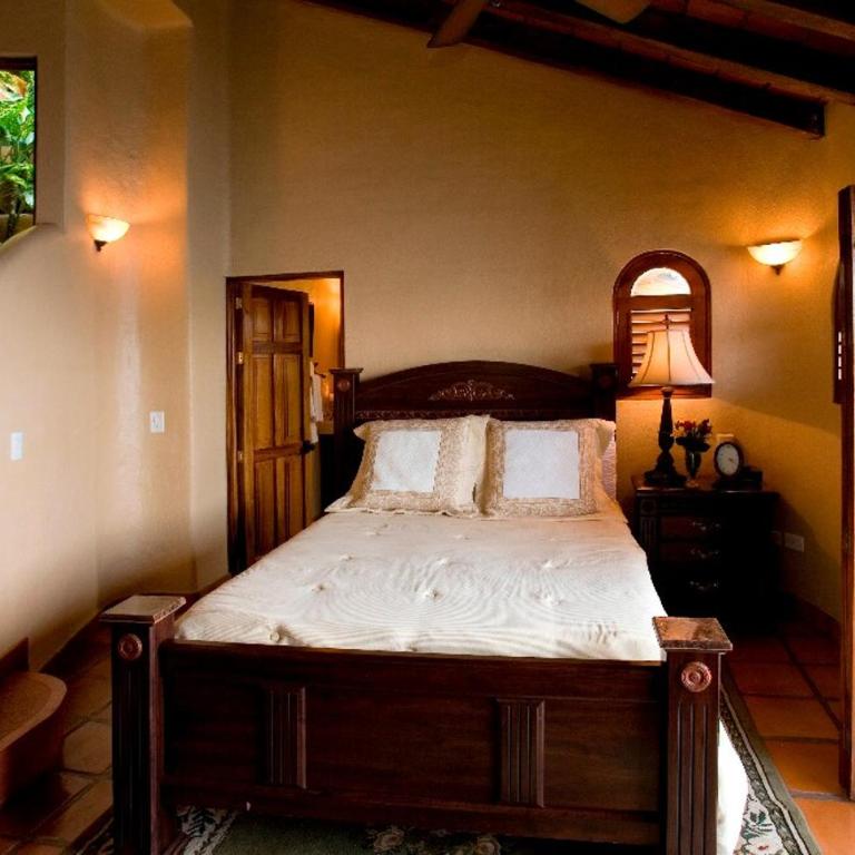 Villa Los Arcos Luxury Oceanfront Villa with Full Staff - Villa - 16
