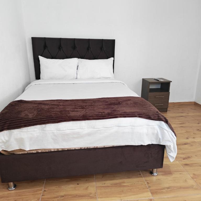 Cusco Hawka Pacha hostal - Double Room with Private Bathroom - 4