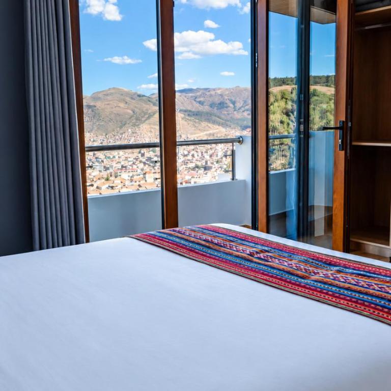 Ayni Cusco Hotel - Deluxe King Room - 1