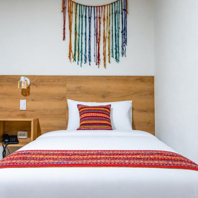 Ayni Cusco Hotel - Standard Double Room with Two Double Beds - 11