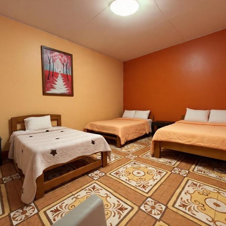 Rutas Y Destinos NORTE CHACHAPOYAS - Triple Room - 5