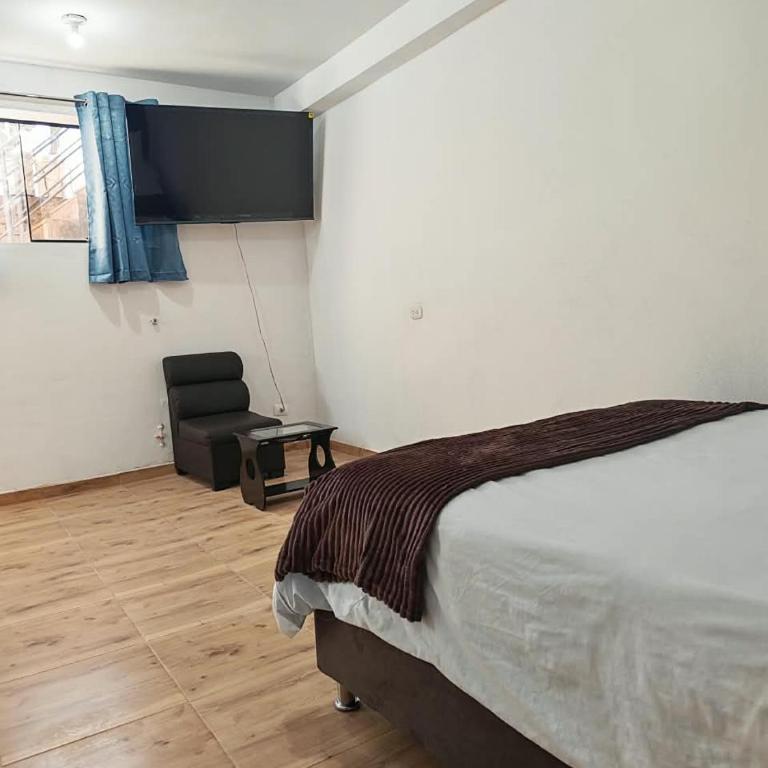 Cusco Hawka Pacha hostal - Double Room with Private Bathroom - 5