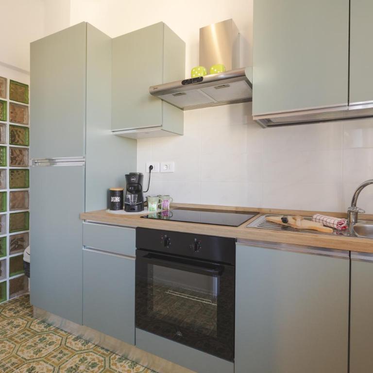 Puzzle del Mare Apartment - con scorcio vista mare in zona tranquilla - One-Bedroom Apartment - 12