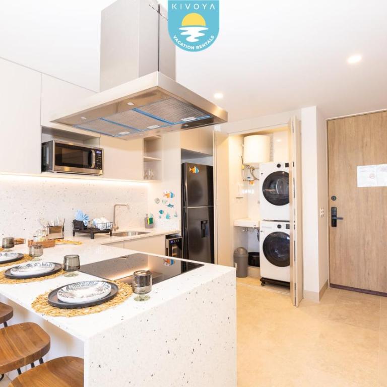 Jacana Condo Serenity 206 Beach Days & Infinity Pool by Kivoya - Two-Bedroom Apartment - 16