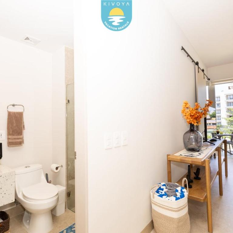 Jacana Condo Serenity 206 Beach Days & Infinity Pool by Kivoya - Two-Bedroom Apartment - 21
