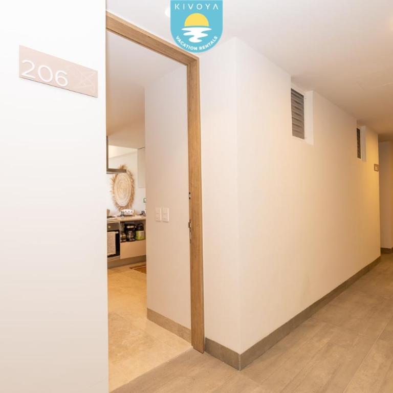 Jacana Condo Serenity 206 Beach Days & Infinity Pool by Kivoya - Two-Bedroom Apartment - 39