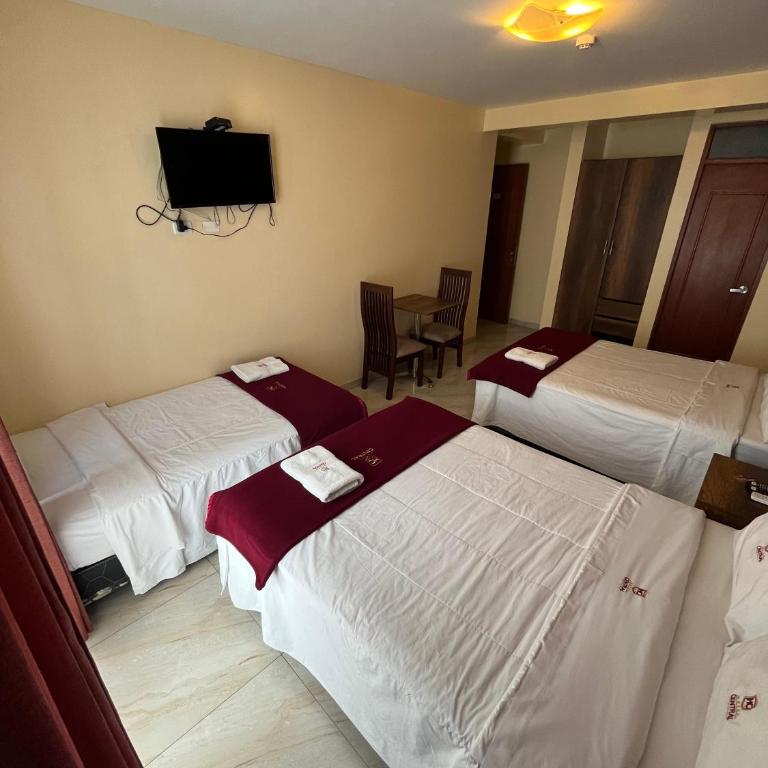 Hotel Central - Triple Room - 2