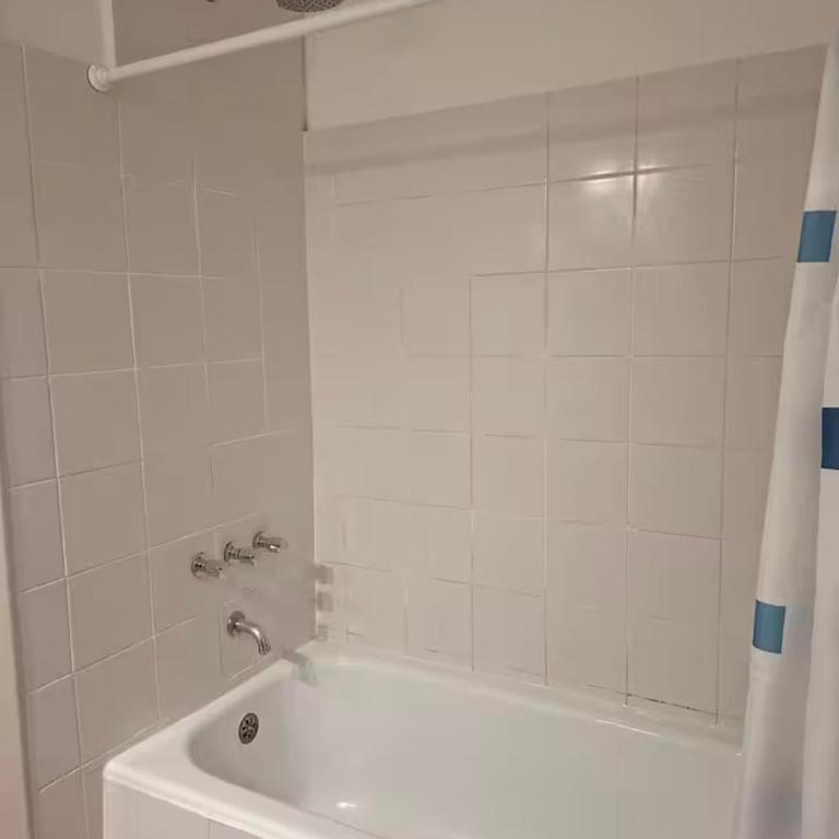 La casa de Ale, a 10 minutos del aeropuerto - Apartamento de 1 dormitorio - 5