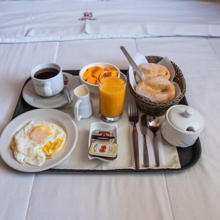 Hotel Central - Single Room - 7