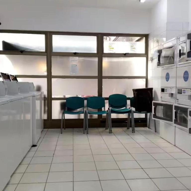 Apartamento con terraza cerca de las líneas de metro 2 y 3 y 5 ideal para turismo o trabajo - One-Bedroom Apartment - 7