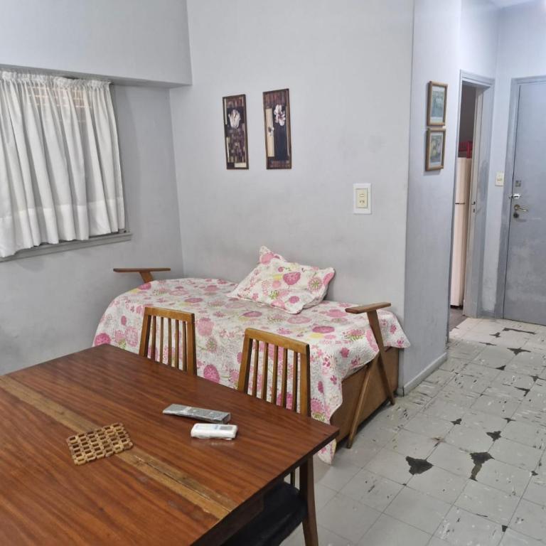 Departamento en el centro con balcón - Apartamento de 1 dormitorio - 5