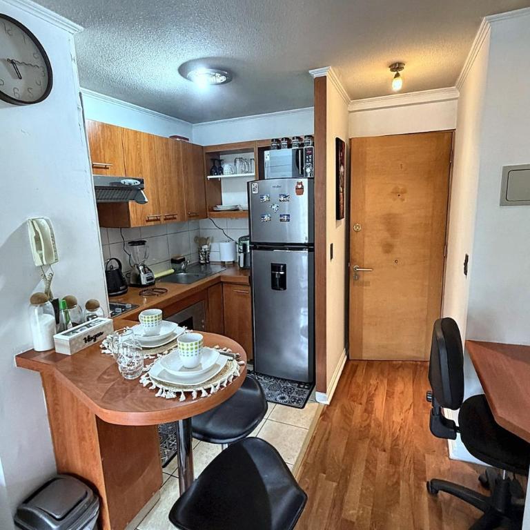 Apartment with AC Terrace Metro Lines 2 y 3 y 5 Tourism Work - One-Bedroom Apartment - 11