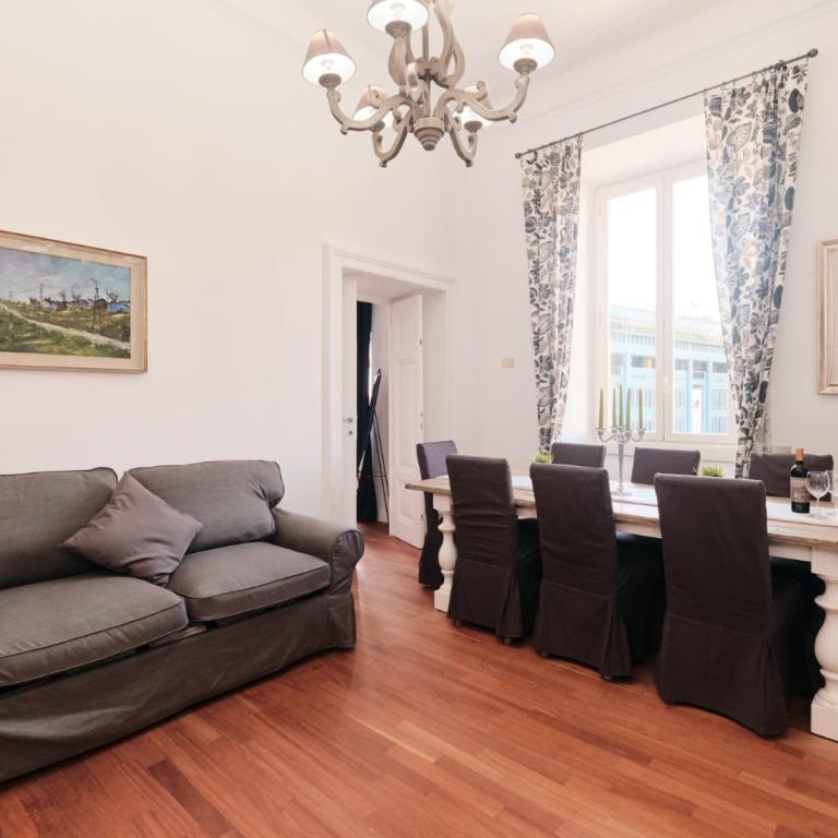 Colosseo-Trevi Iconic & Central for 8 Wi Fi AC - Appartamento con 4 Camere da Letto - 66