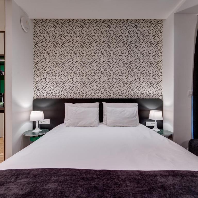 Dorćol Center Suites 2 - Double Room with Terrace - 8