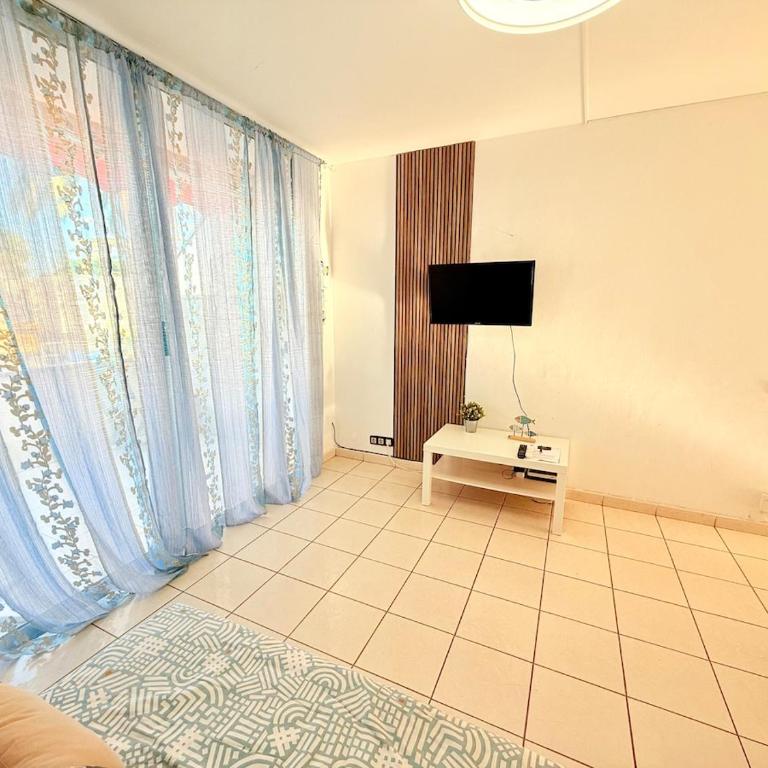 Sunny terrace, fast WiFi relax & remote work quiet area - Appartamento con 1 Camera da Letto - 17