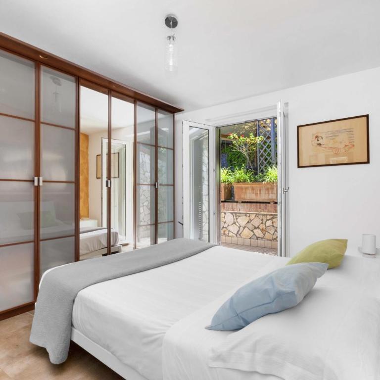 Spacious Sorrento Villa with Pool, Jacuzzi & Panoramic Sea View - Villa - 39