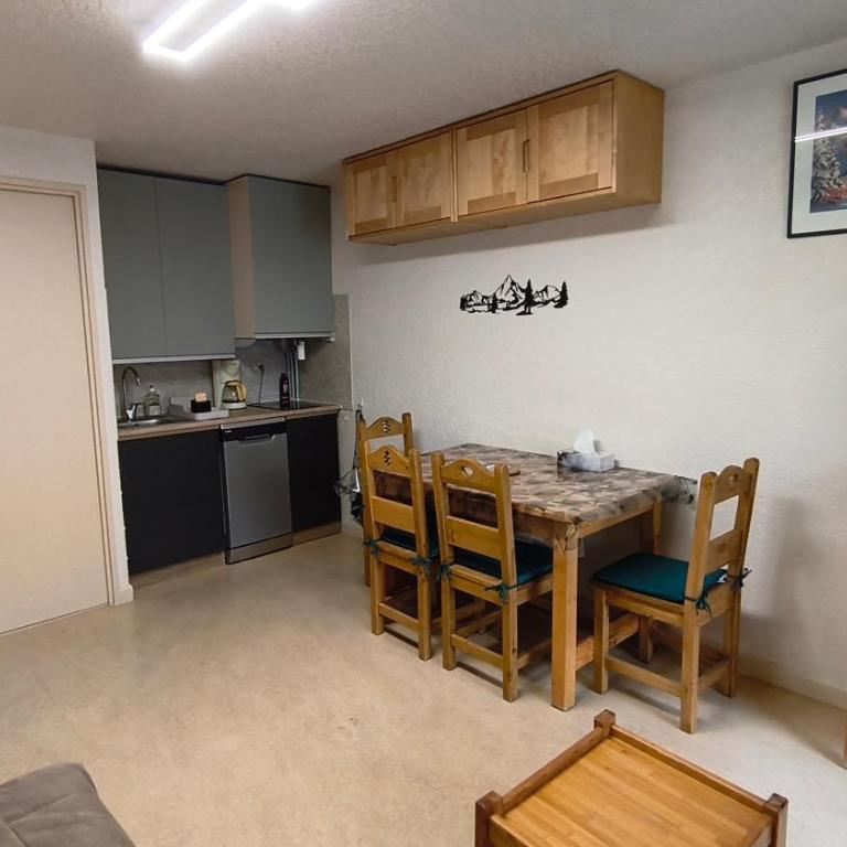Studio tout confort - St Lary soulan 4 personnes - Apartamento Estudio con balcón - 18