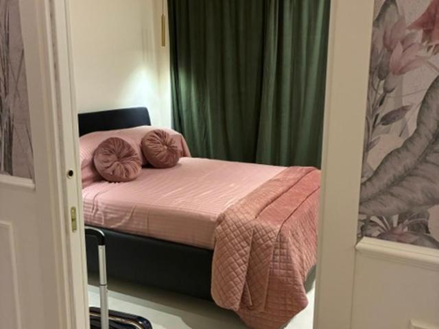 The Love Nest - One-Bedroom Apartment - 10