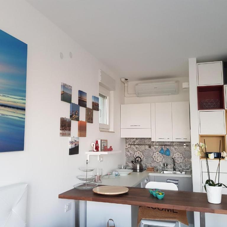 SimonsHouseGrado - Monolocale con Vista Mare - 4