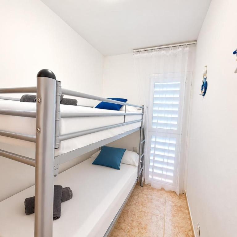 Mediterranean Beachfront - Appartamento - 35