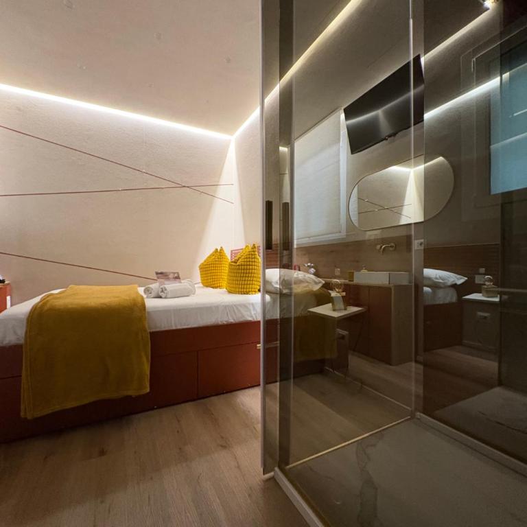 Queen Room in Centro a Modena - Comfort, Privacy & Free Parking - Camera Queen - 14