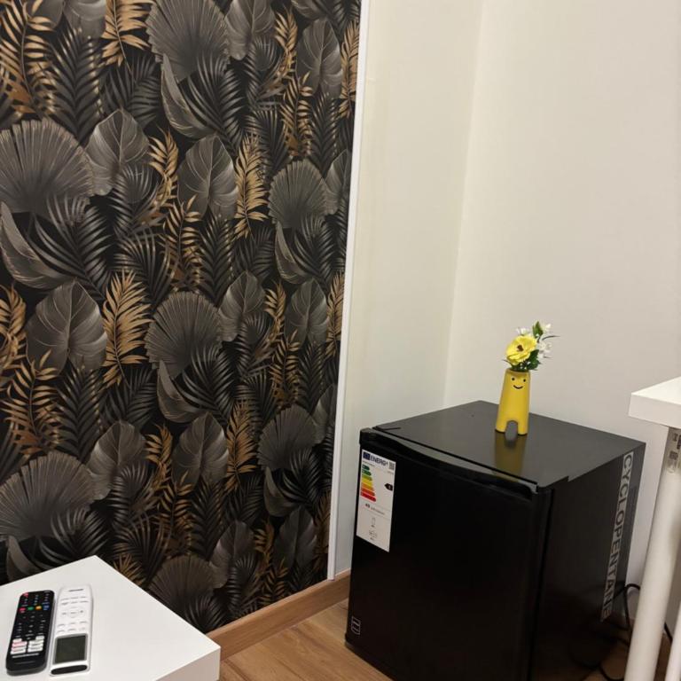 Eva Suites - Camera Tripla con Bagno Privato - 18