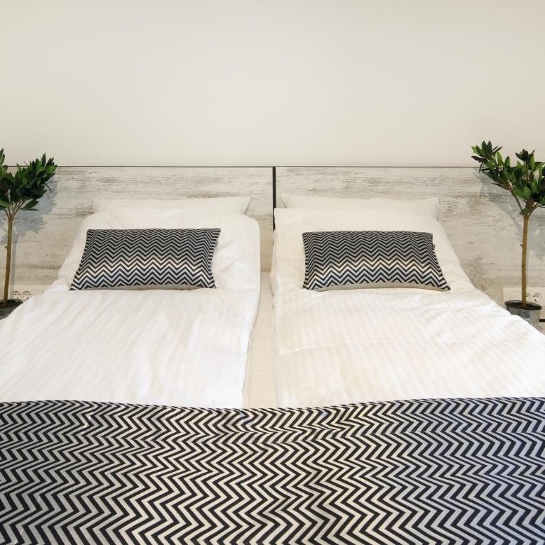 Hotel Koncept Residence - Doppel- oder Zweibettzimmer - 9