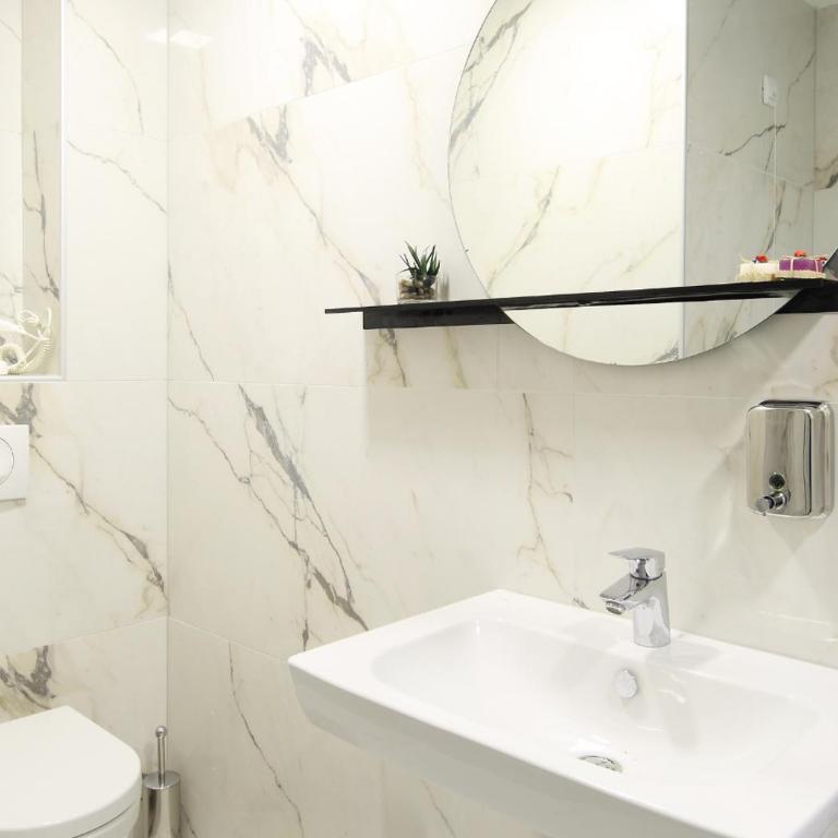 Hotel Koncept Residence - Apartment mit 2 Schlafzimmern - 2